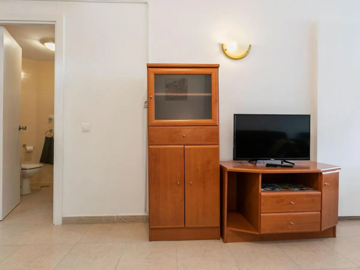 Pleasant Holiday Home In Torremolinos With Beach Nearby