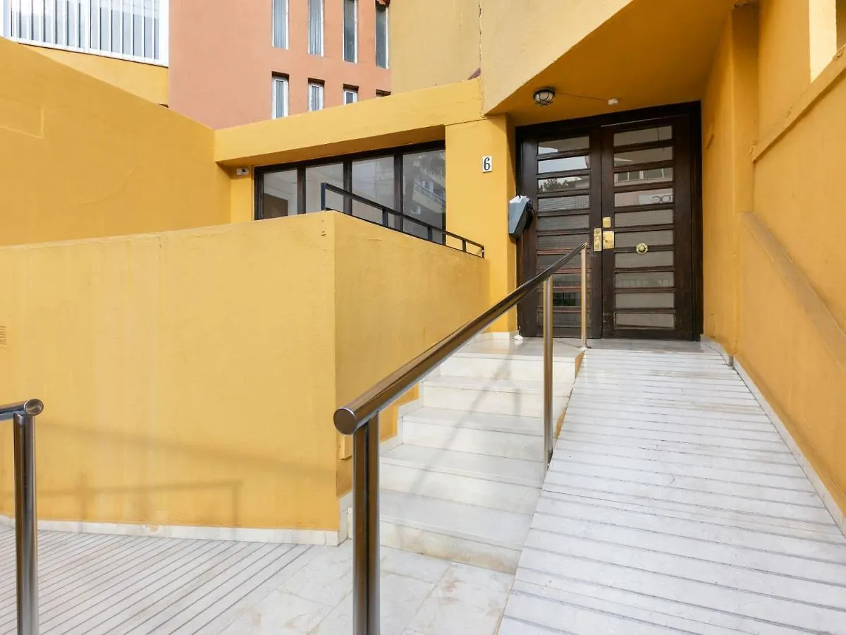 Pleasant Holiday Home In Torremolinos With Beach Nearby 0*,  스페인