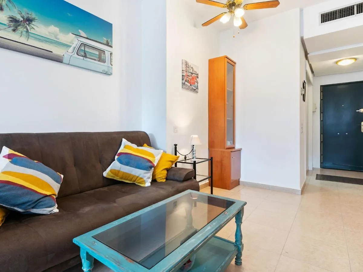 Pleasant Holiday Home In Torremolinos With Beach Nearby 스페인