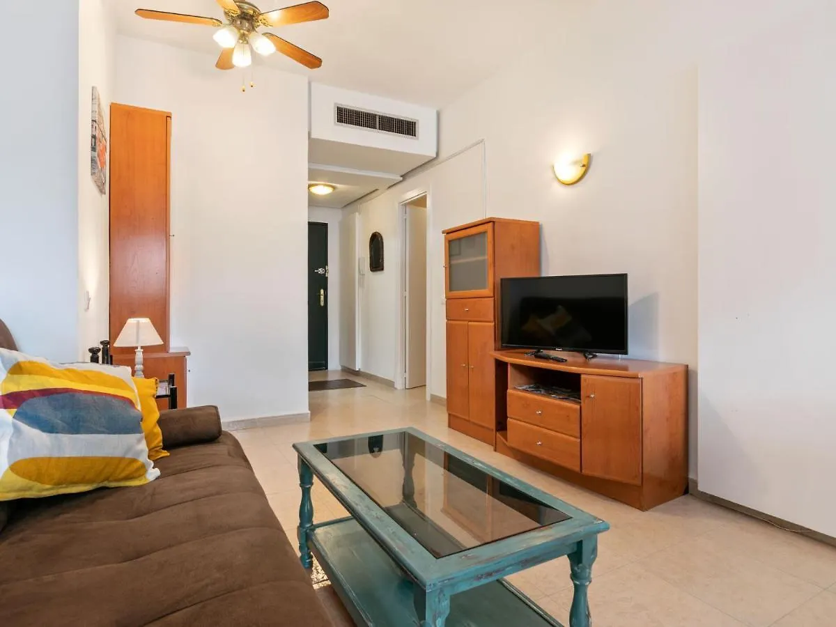 Pleasant Holiday Home In Torremolinos With Beach Nearby